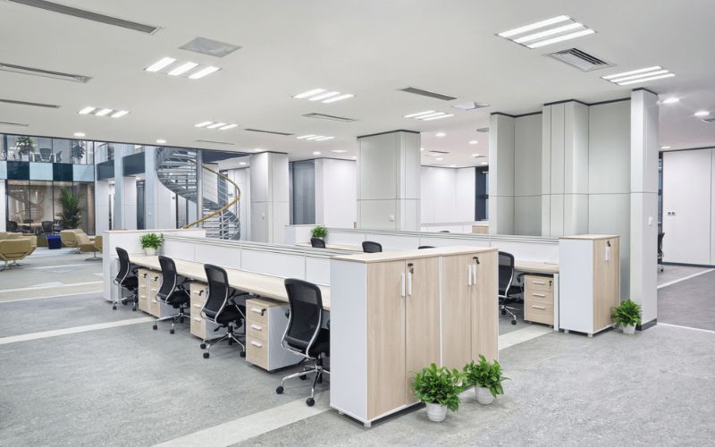The main paint color needs to match the space. The main paint color needs to match the space.