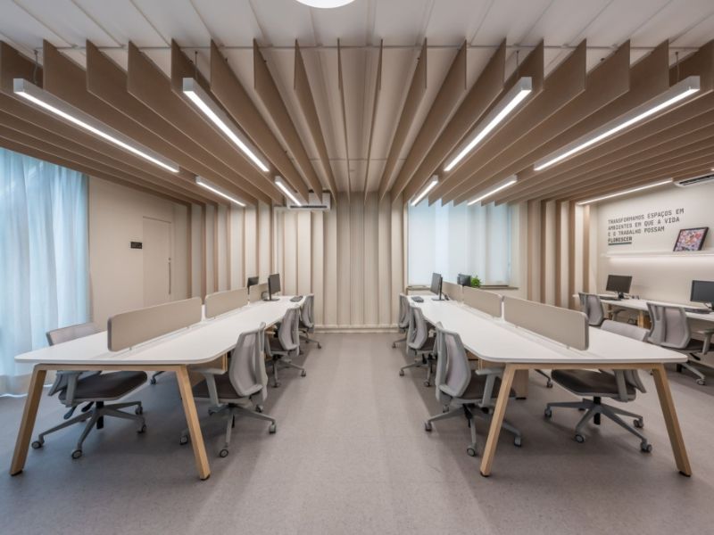 minimalist office